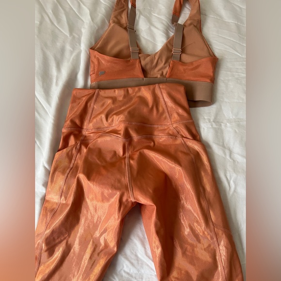 Fabletics Yoga outfit. Mint condition. - Picture 5 of 9